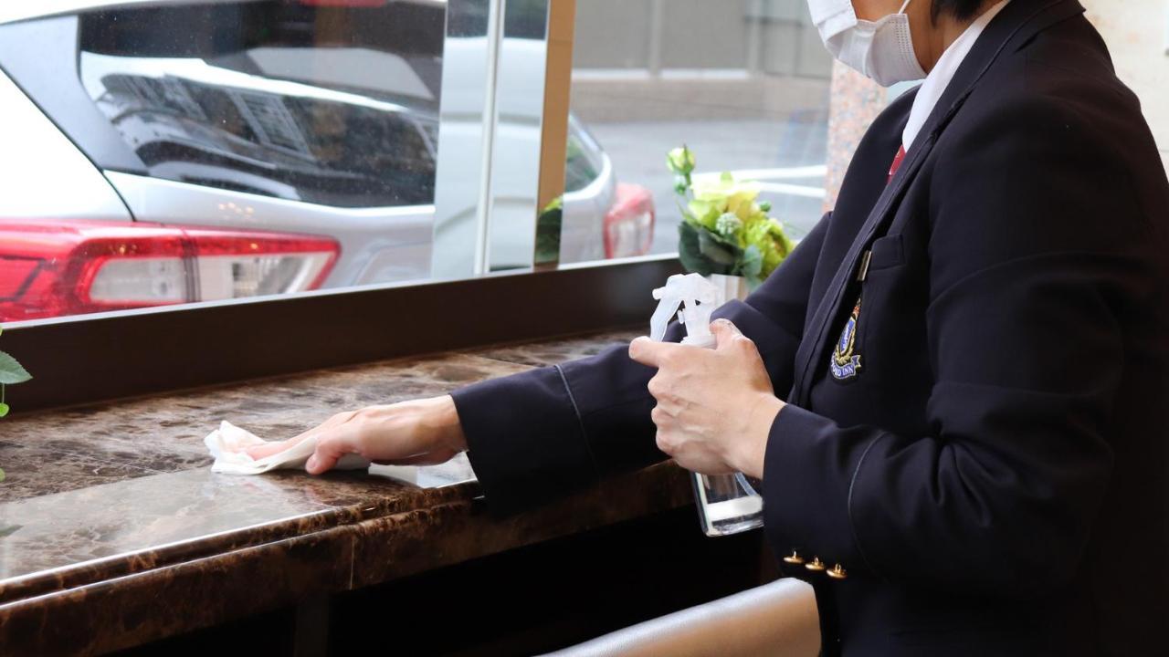 Toyoko Inn Hakata-Guchi Ekimae Fukuoka  Exterior foto