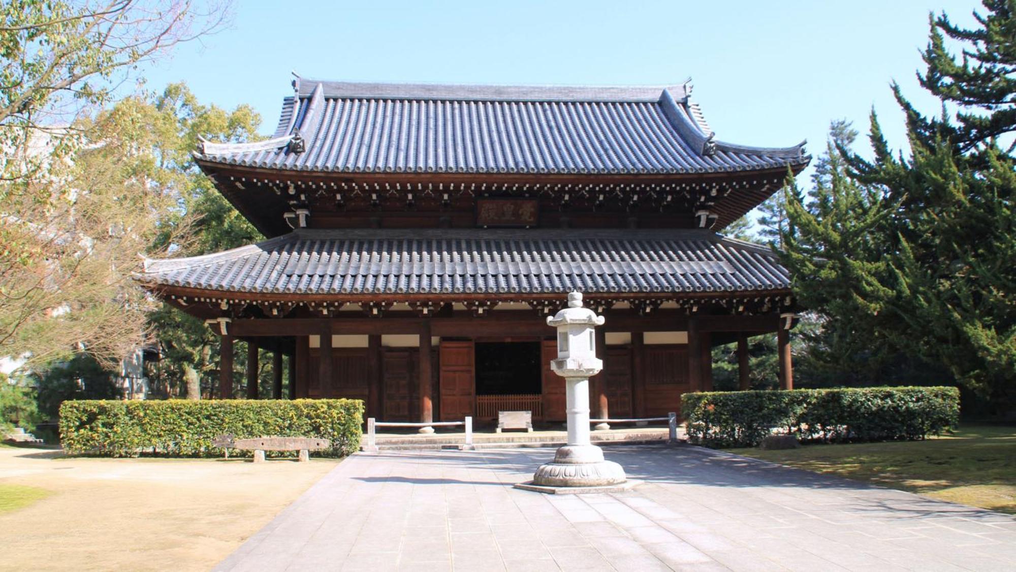 Toyoko Inn Hakata-Guchi Ekimae Fukuoka (Fukuoka) Exterior foto